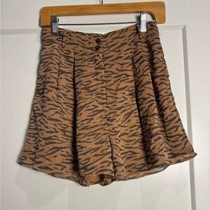 Walter Baker Nanette short in Bali tiger Animal Print high waisted lined